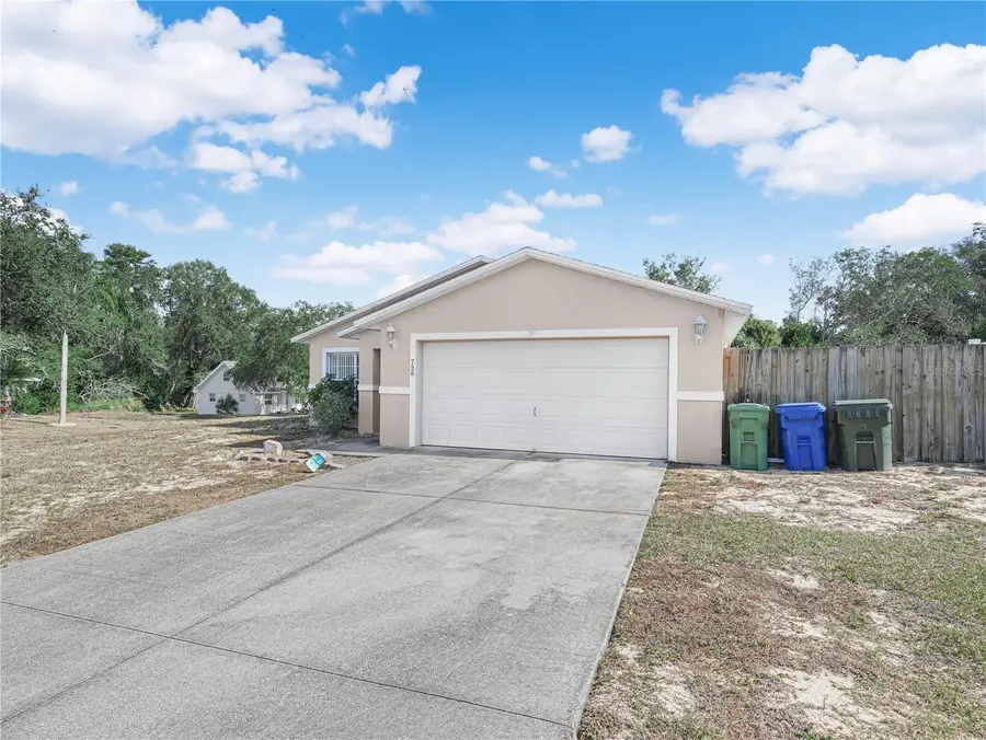 726 17th Street Ne, Winter Haven, FL 33881 - Image #2