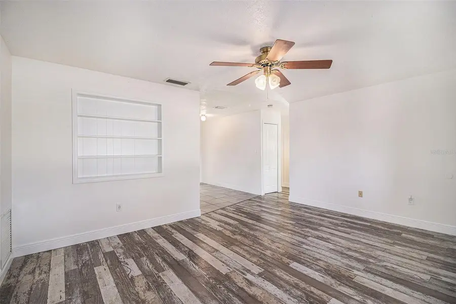 581 Clarke Avenue, Melbourne, FL 32935 - Image #2