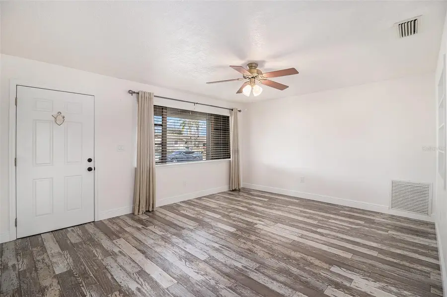 581 Clarke Avenue, Melbourne, FL 32935 - Image #3