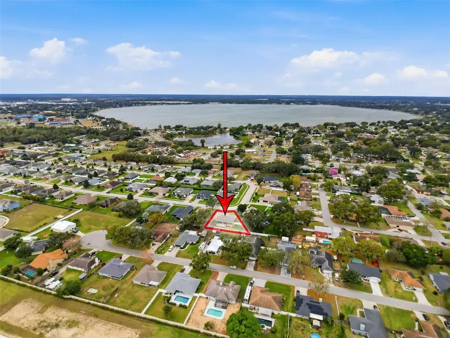 204 Bentley Oaks Boulevard, Auburndale, FL 33823 - Image #2