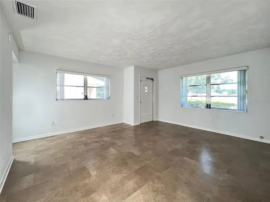 696 Avenue C Se, Winter Haven, FL 33880 - #3