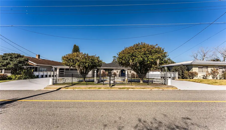 331 Bay Street, Auburndale, FL 33823 - #3