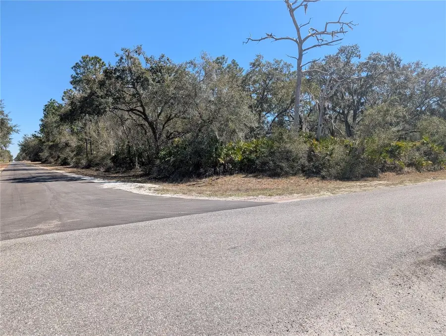 923 Hibiscus Drive, Indian Lake Estates, FL 33855 - #3