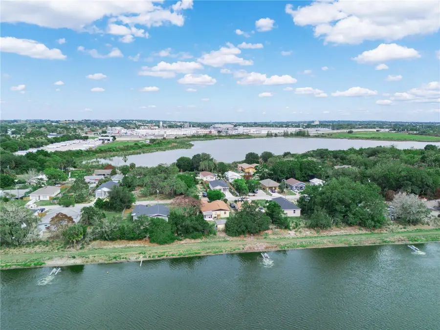 129 W Northside Drive, Lake Wales, FL 33853 - #2