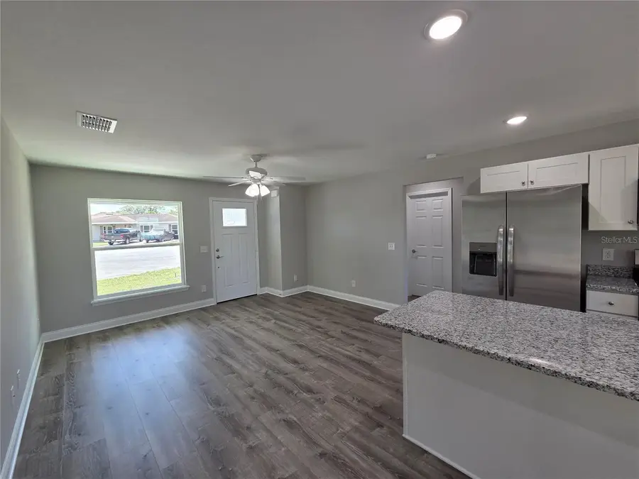 1580 Sally St, Lake Wales, FL 33898 - #3