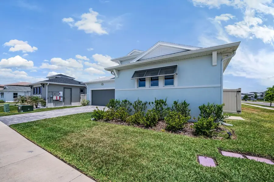 10470 Purple Thistle Way, San Antonio, FL 33576 - #2