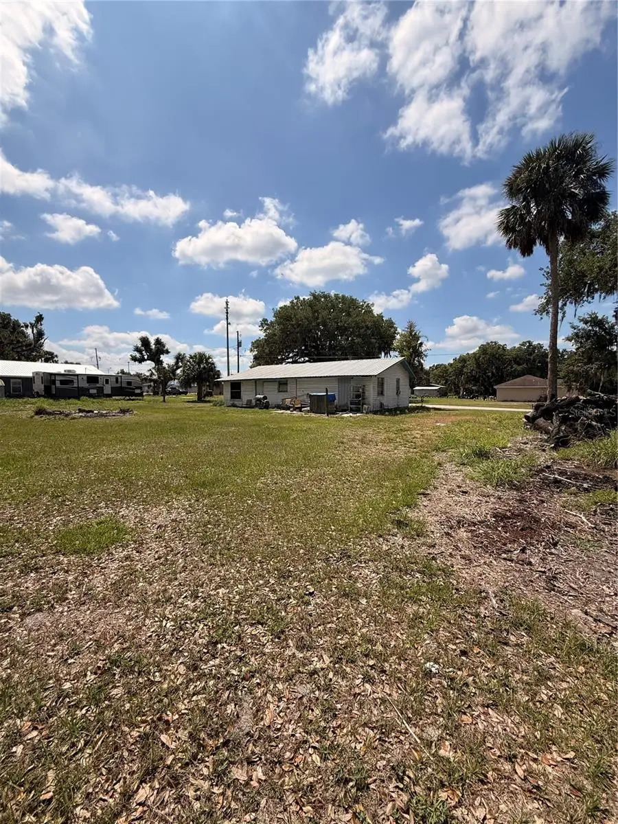 222 4th Street W, Zolfo Springs, FL 33890 - #2