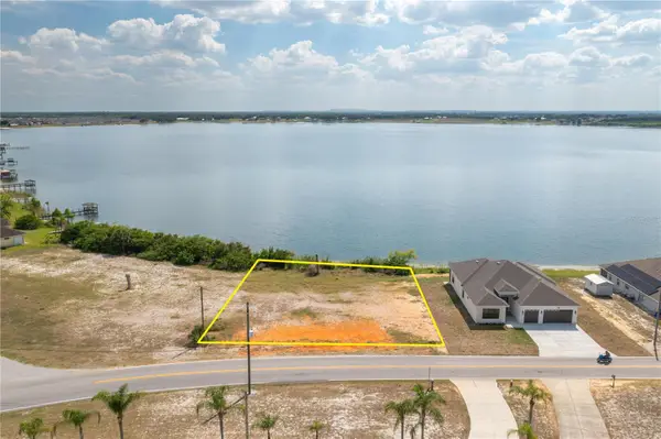842 Eagle Lake Loop Road, EAGLE LAKE, FL 33839