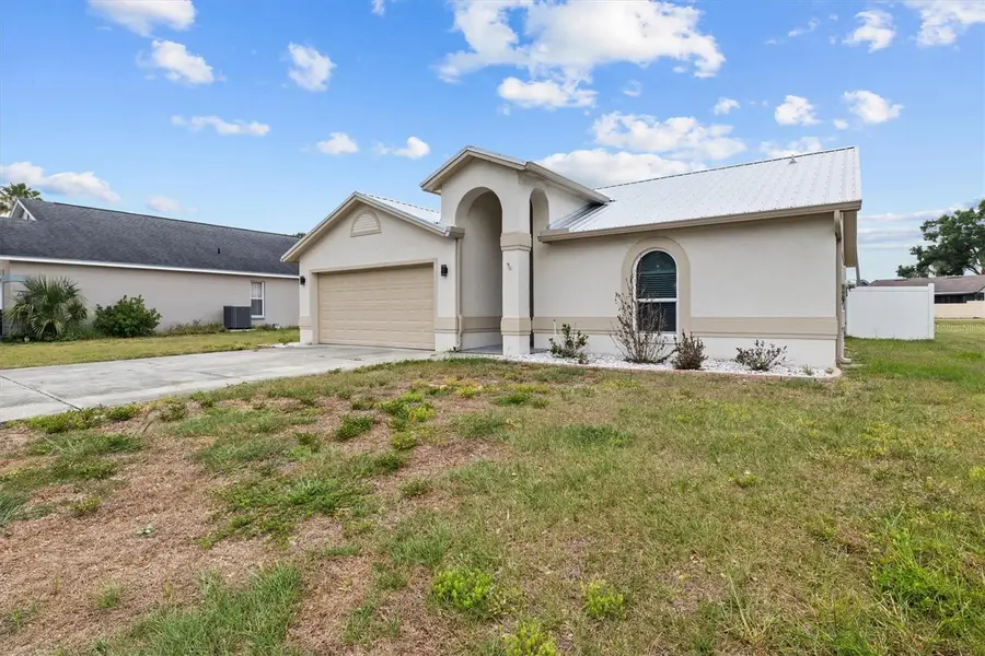 8 Saint Kitts Circle, Winter Haven, FL 33884 - #3