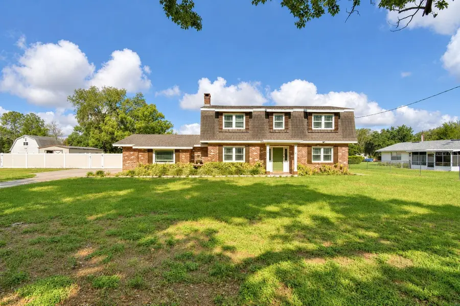 215 S Ilakee Avenue, Lake Alfred, FL 33850 - #3