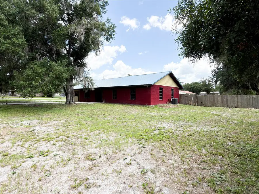 415 3rd Street W, Zolfo Springs, FL 33890 - #3