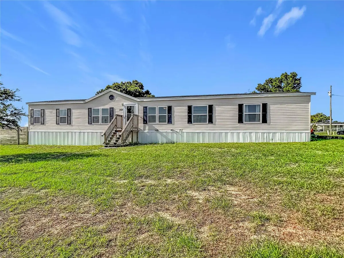 202 Waverly Loop, Lake Wales, FL 33859 - #1