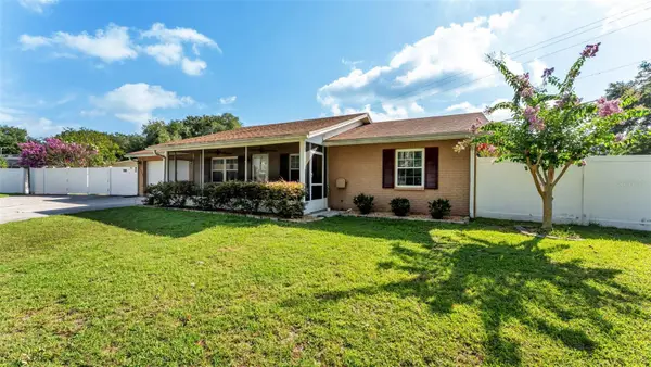 7003 Sheffield Drive, LAKELAND, FL 33810
