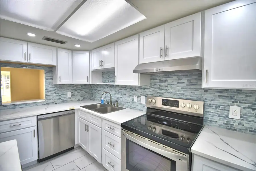 333 Lake Howard Dr Nw #102D, Winter Haven, FL 33880 - #3