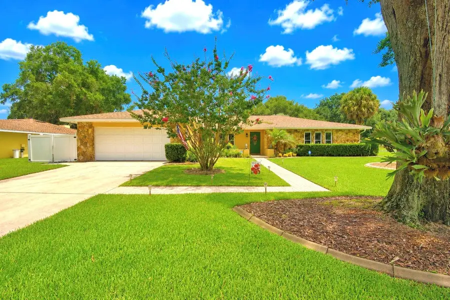 902 Crestview Drive, Auburndale, FL 33823 - #3