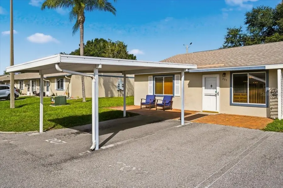 207 Winter Ridge Boulevard #4, Winter Haven, FL 33881 - #3