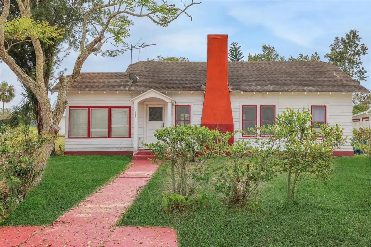 742 Hibiscus Avenue, Lake Wales, FL 33853 - #1