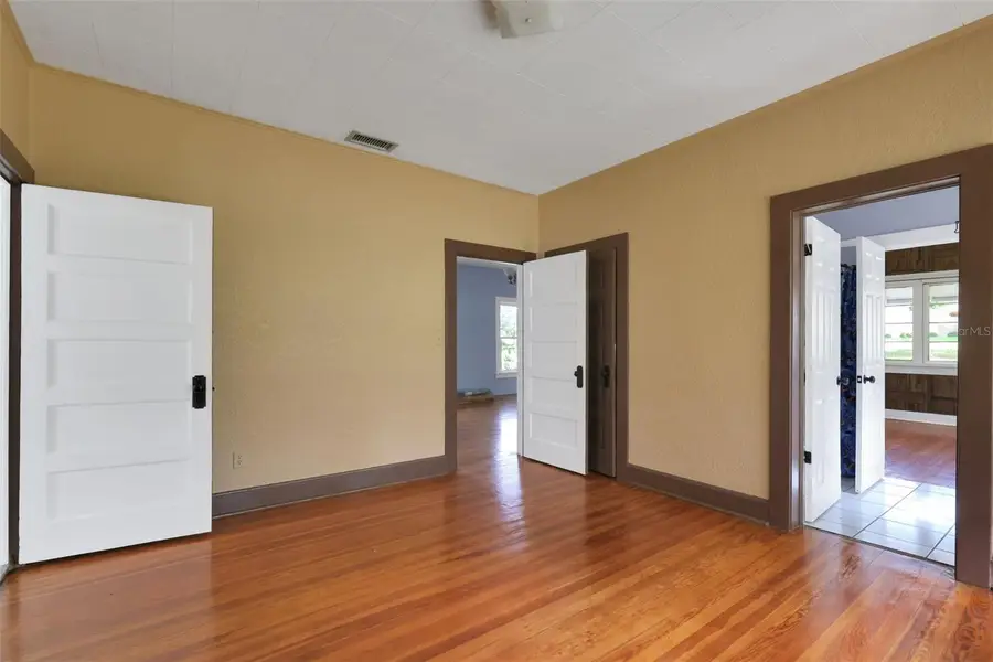 742 Hibiscus Avenue, Lake Wales, FL 33853 - #2