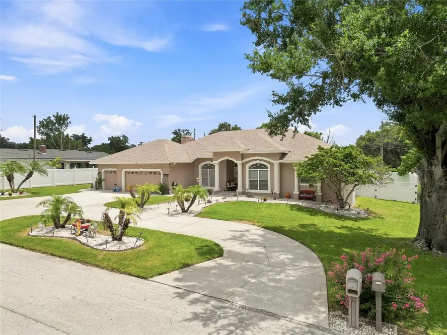 5008 Lakeview Boulevard, Lakeland, FL 33813 - #2