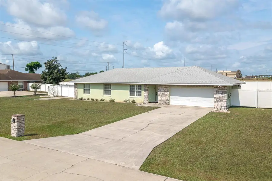 411 Country Pine Road, Haines City, FL 33844 - #2