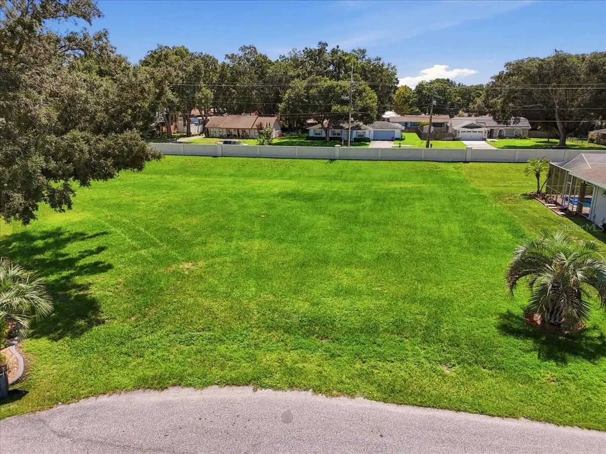 235 Sparkling Court, Auburndale, FL 33823 - #1
