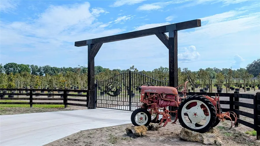 610 N Hollandtown Road, Wauchula, FL 33873 - #2