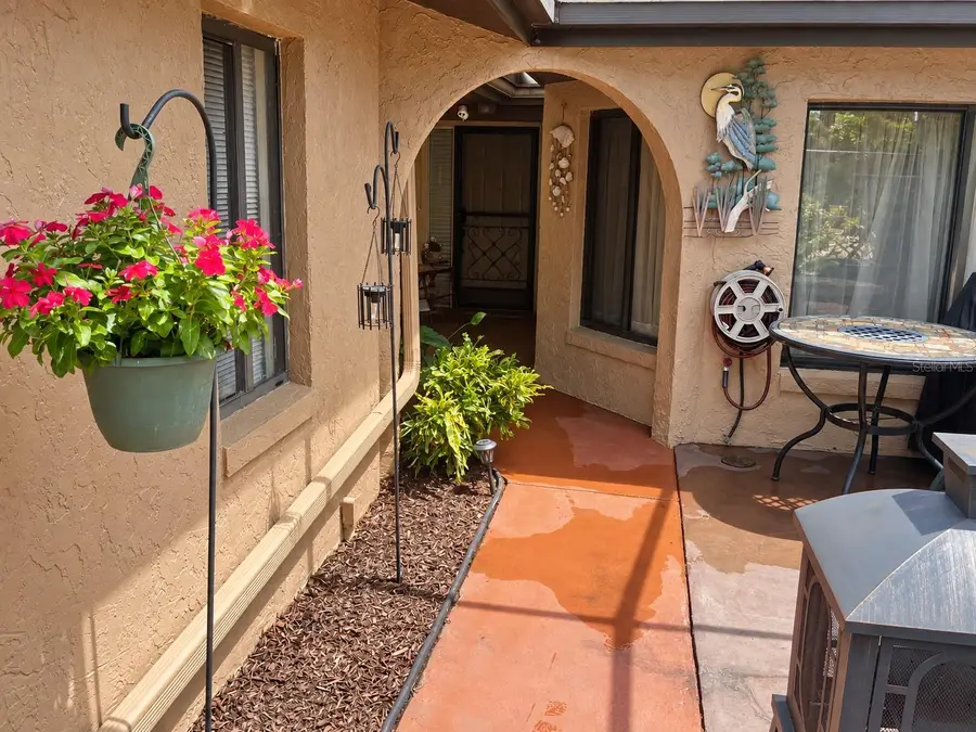 505 Clubhouse Drive, Lake Wales, FL 33898 - #2