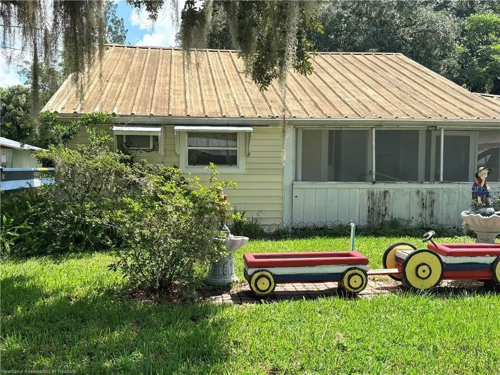311 S 8th Avenue, Wauchula, FL 33873 - #1