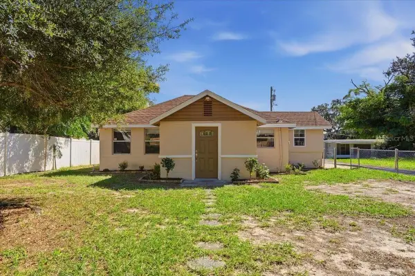 618 4th Street N, LAKE WALES, FL 33853