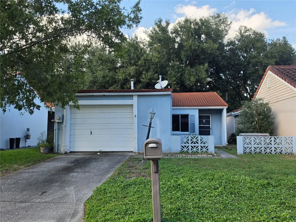 395 San Jose Dr, Winter Haven, FL 33884 - #1