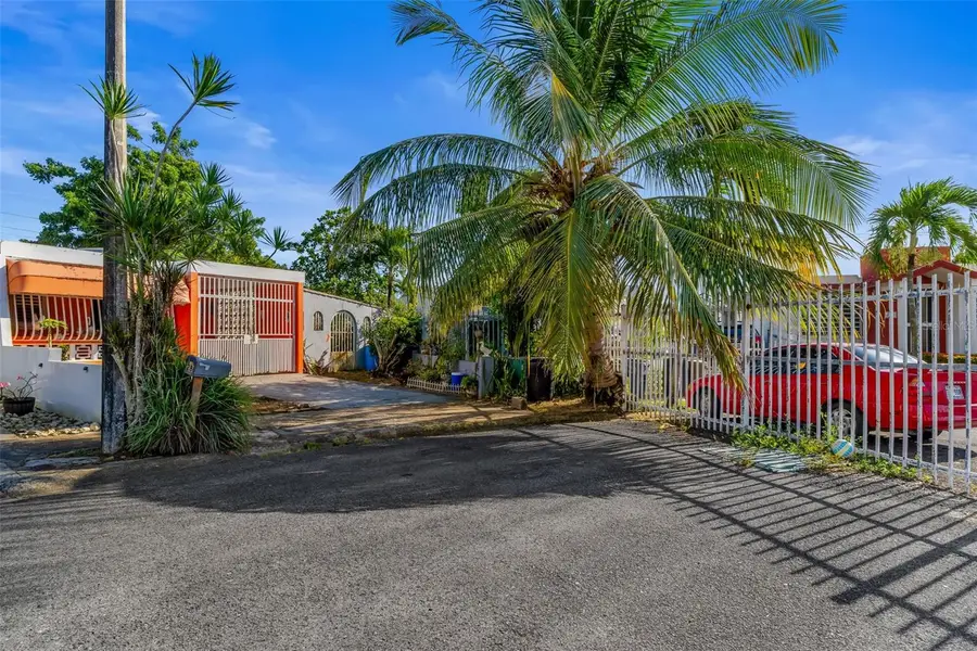 Address Withheld By Seller, Toa Baja, PR 00949 - Image #3