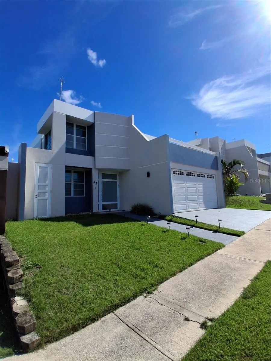 J3 Serotina Bosque De Los Pinos, Bayamon, PR 00956 - Image #3