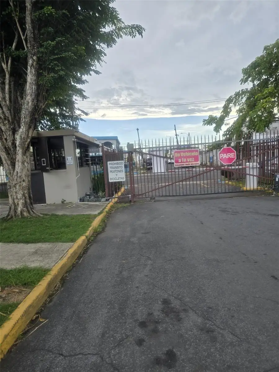 . Calle Andalucia #517, Carolina, PR 00983 - Image #2