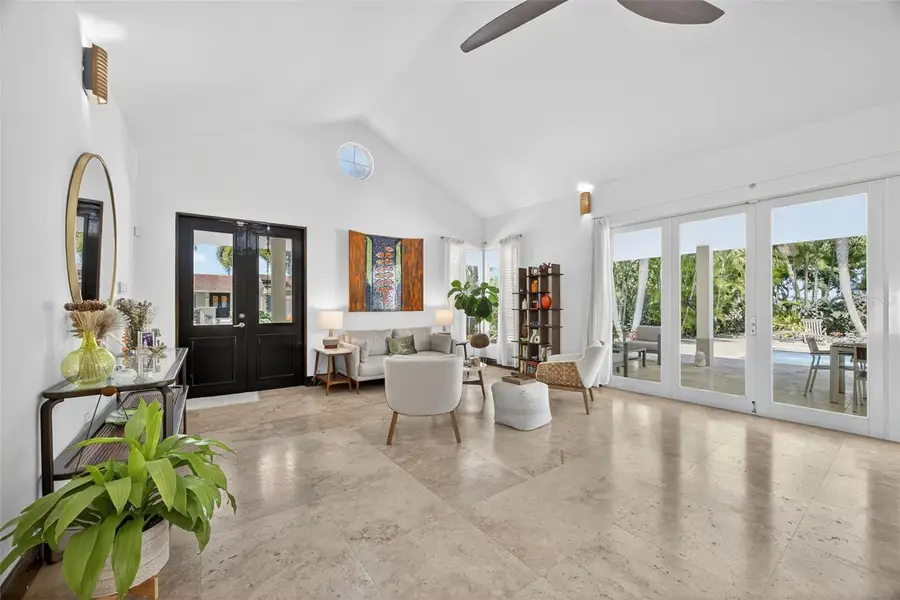 114 Los Lotos Street, Dorado, PR 00646 - Image #2