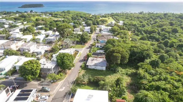 515 Calle Geranios, VIEQUES, PR 00765