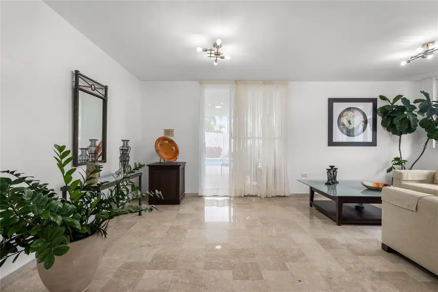 112 San Bruno San Juan Gardens, San Juan, PR 00926 - Image #3