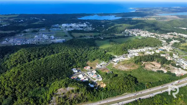 686 Urb. Reparto Rosello #67, MANATI, PR 00674