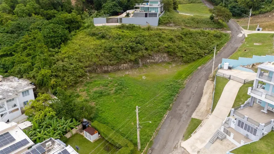 Carr. 107 Int.bo.borinquen, Aguadilla, PR 00603 - Image #2