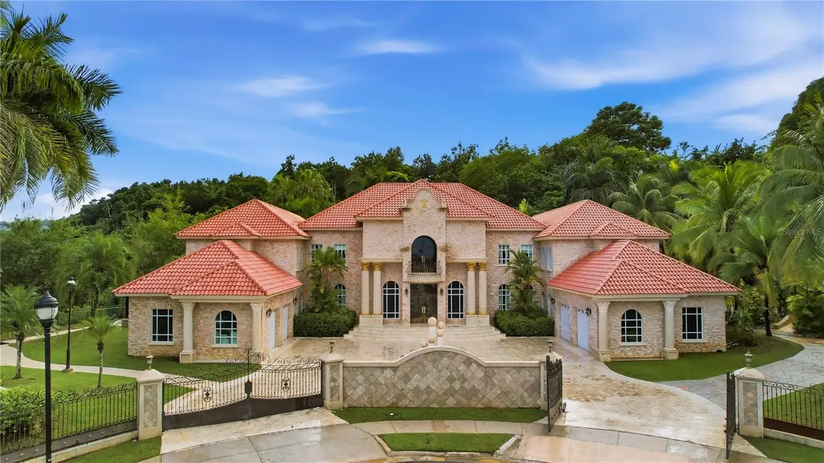 175-176 Calle Ruiseor, San Juan, PR 00926 - Image #1