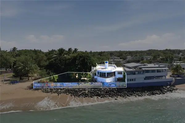 Casa Barco Calle Mar Bella, VEGA BAJA, PR 00693