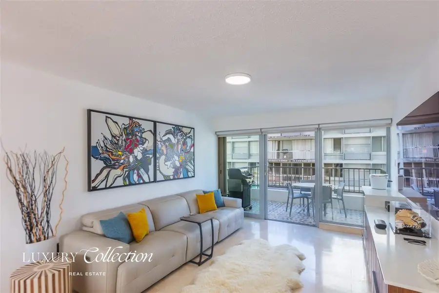 81 King's Court #7-A, San Juan, PR 00911 - Image #3