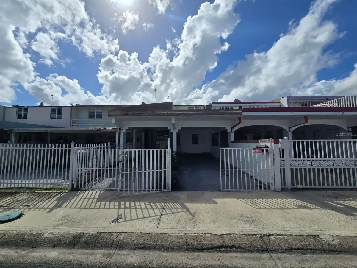 V-17 18 St. Riverview Dev., Bayamon, PR 00960 - Image #1