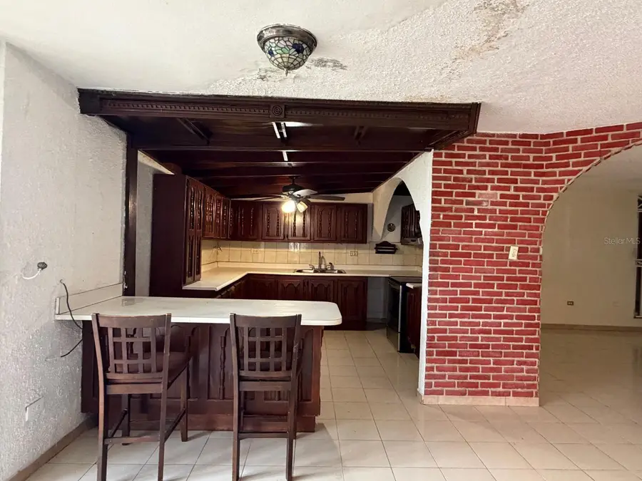 MAGALY Levittown #AI-17, Toa Baja, PR 00949 - Image #2