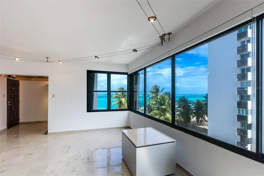 52 Kings Court St.-beachfront #5A, San Juan, PR 00911 - Image #2