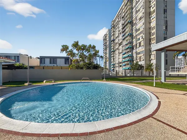 Apt 1704 Cond. Mundo Feliz #1, CAROLINA, PR 00979