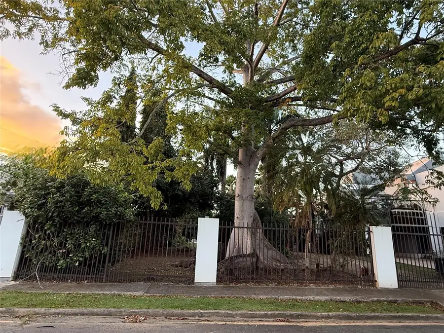 Calle Pedrosa, Garden Hills, Guaynabo, PR 00966 - #2