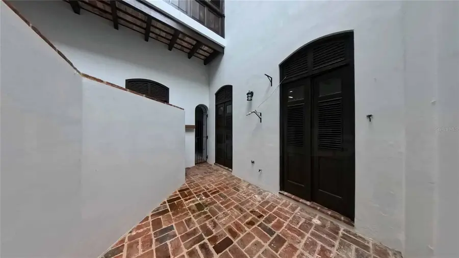 152 San Justo Street, San Juan, PR 00901 - Image #2