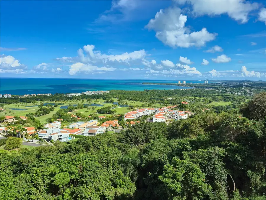 Carr 968 Km 2.1 Cond. Beacon Hill Terrace #306, Rio Grande, PR 00745 - Image #2