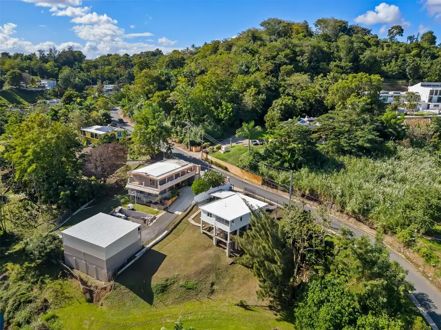 Solar 20 Camino Juanillo Fuentes Barrio Santa Rosa, Guaynabo, PR 00971 - Image #3