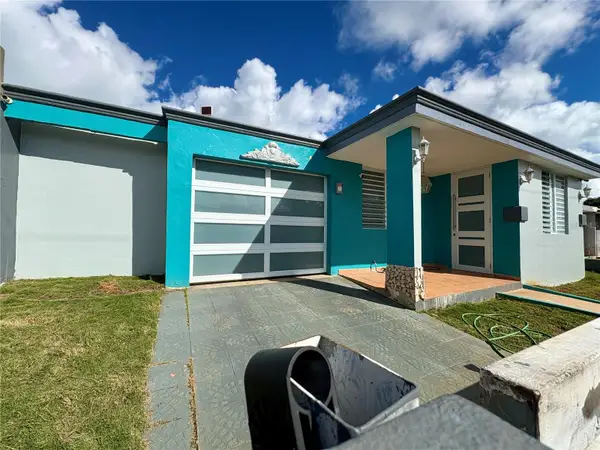 H8 Calle C El Rosario, VEGA BAJA, PR 00693